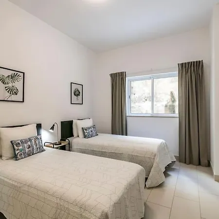 Old Town Center - Verasol 2 *