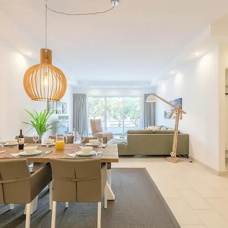 Old Town Center - Verasol 2 *